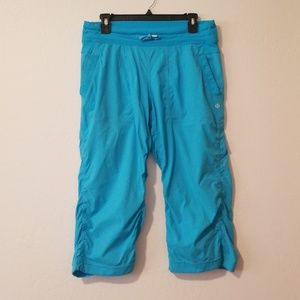 Lululemon sky blue crop studio pants unlined 8